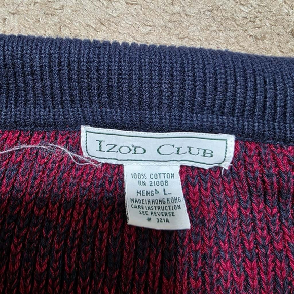 Vintage IZOD Club Men’s L Knit Polo Sweater Burgundy Blue Crest Hong Kong - Picture 4 of 7